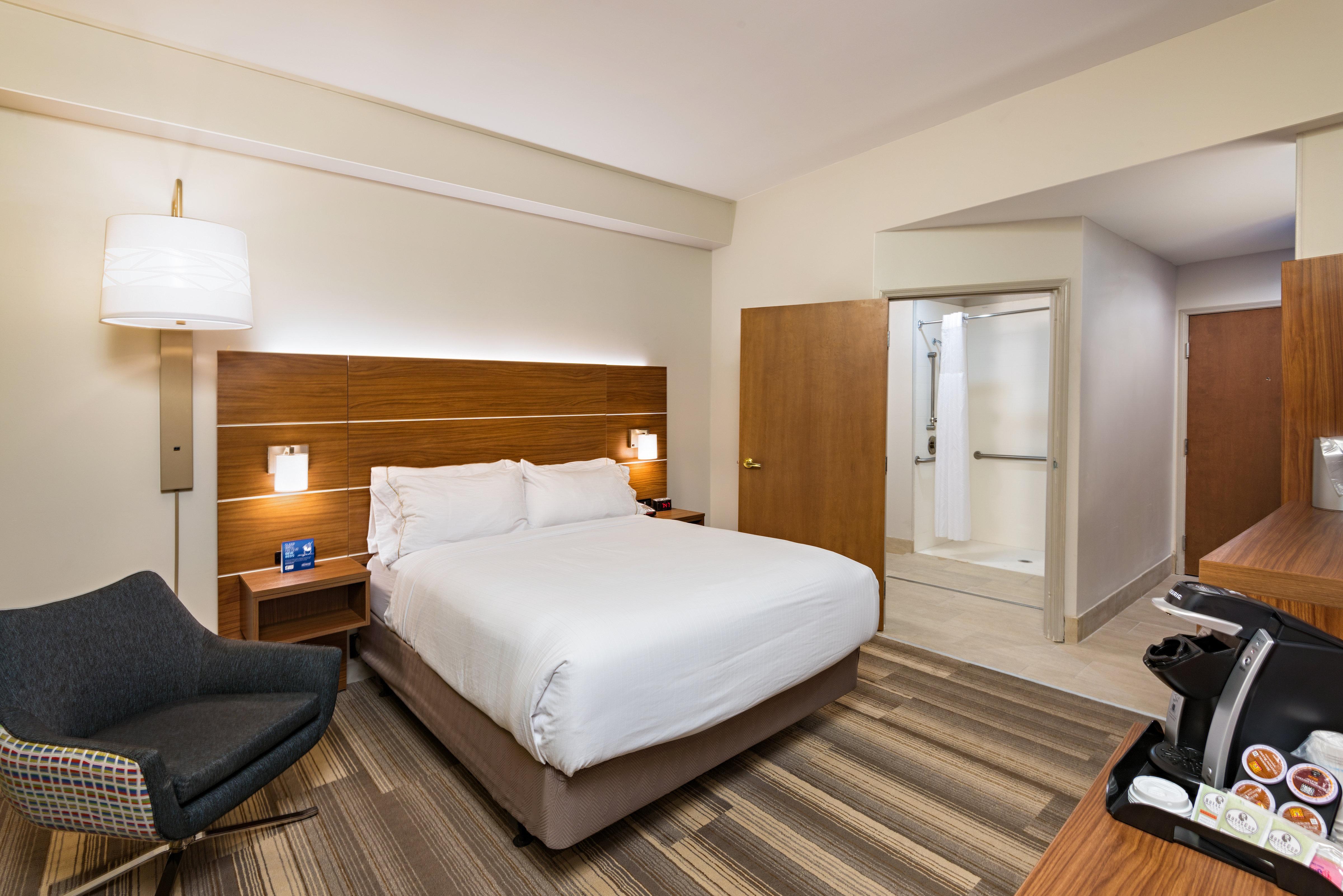Holiday Inn Express Peoria North - Glendale By Ihg Экстерьер фото