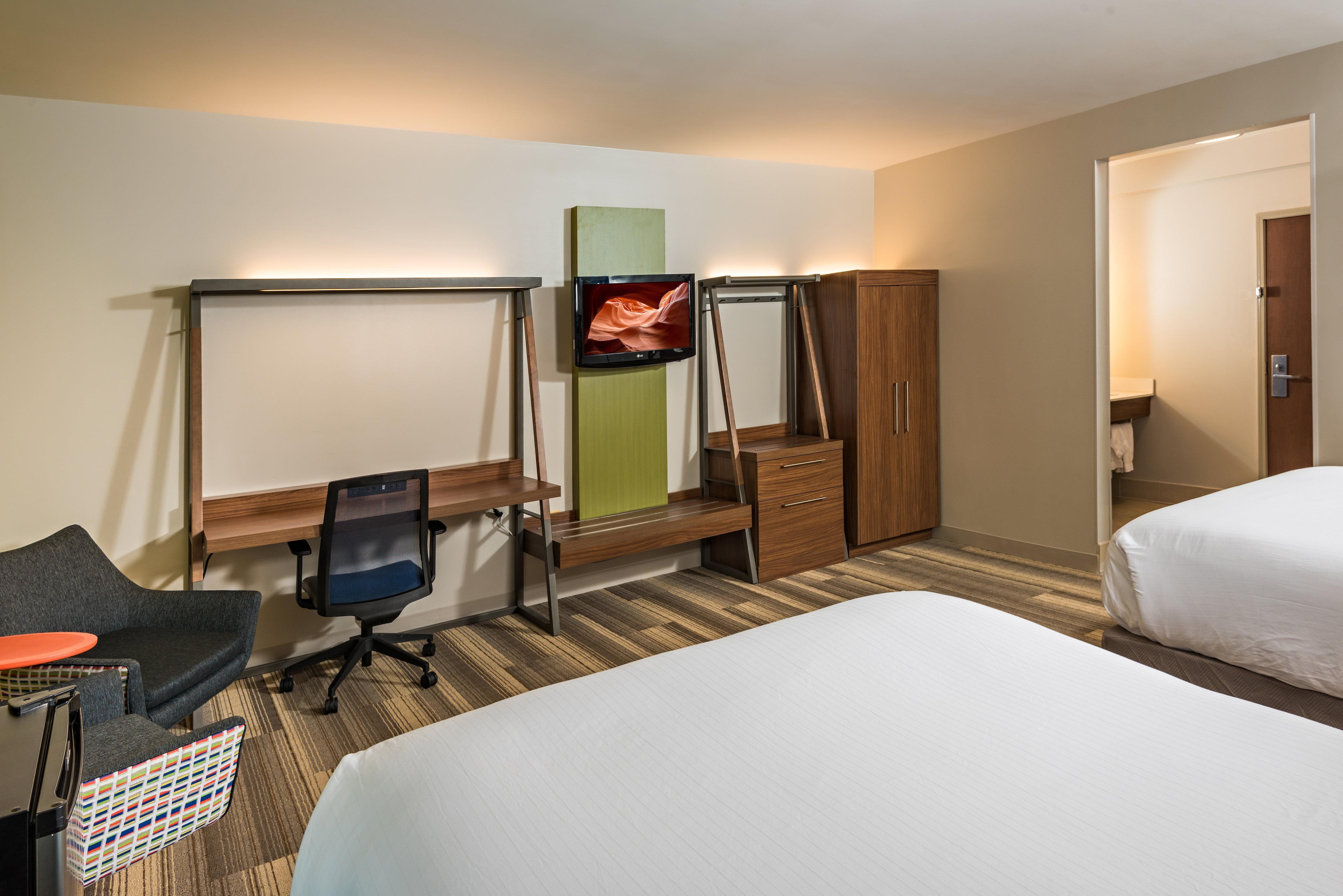 Holiday Inn Express Peoria North - Glendale By Ihg Экстерьер фото